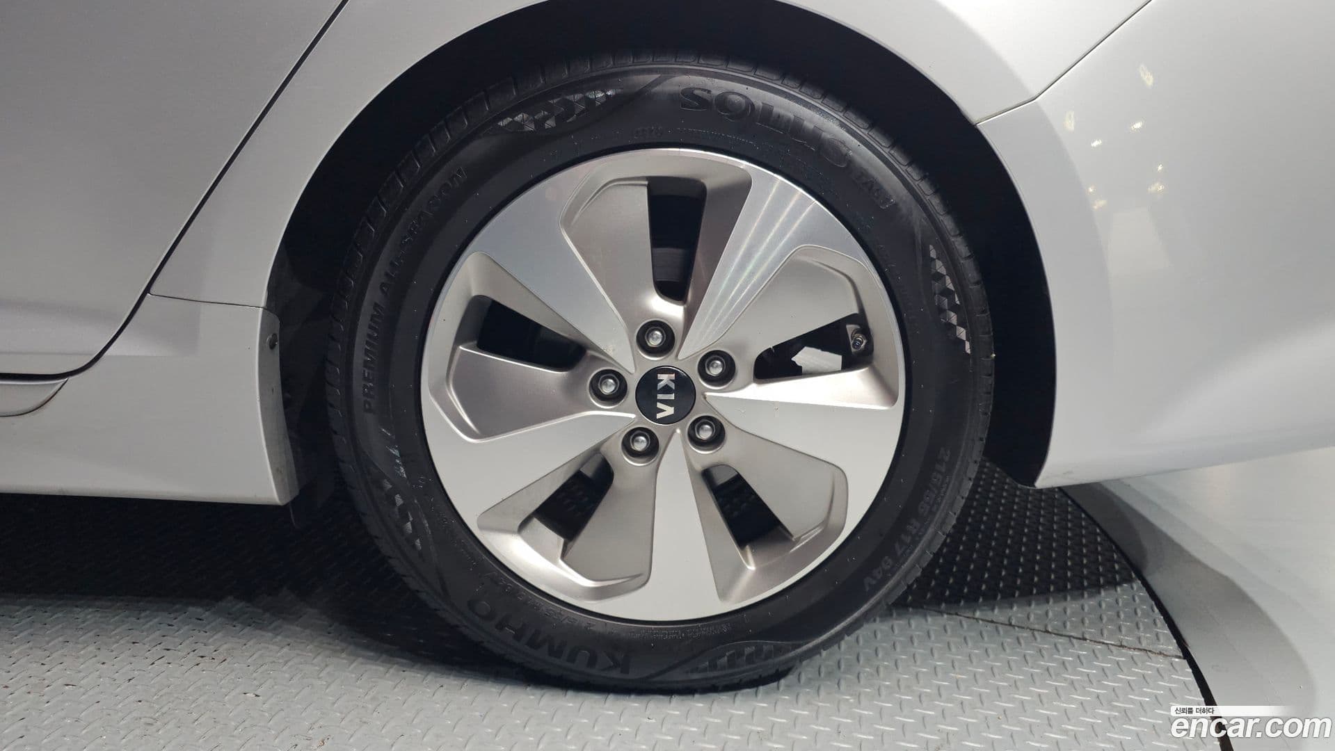 Main__Slider__Photo:K5 Kia 2015.0-4