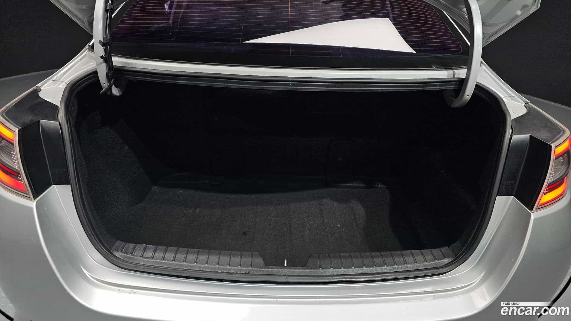 K5 Kia 2015.0-OPTION-024