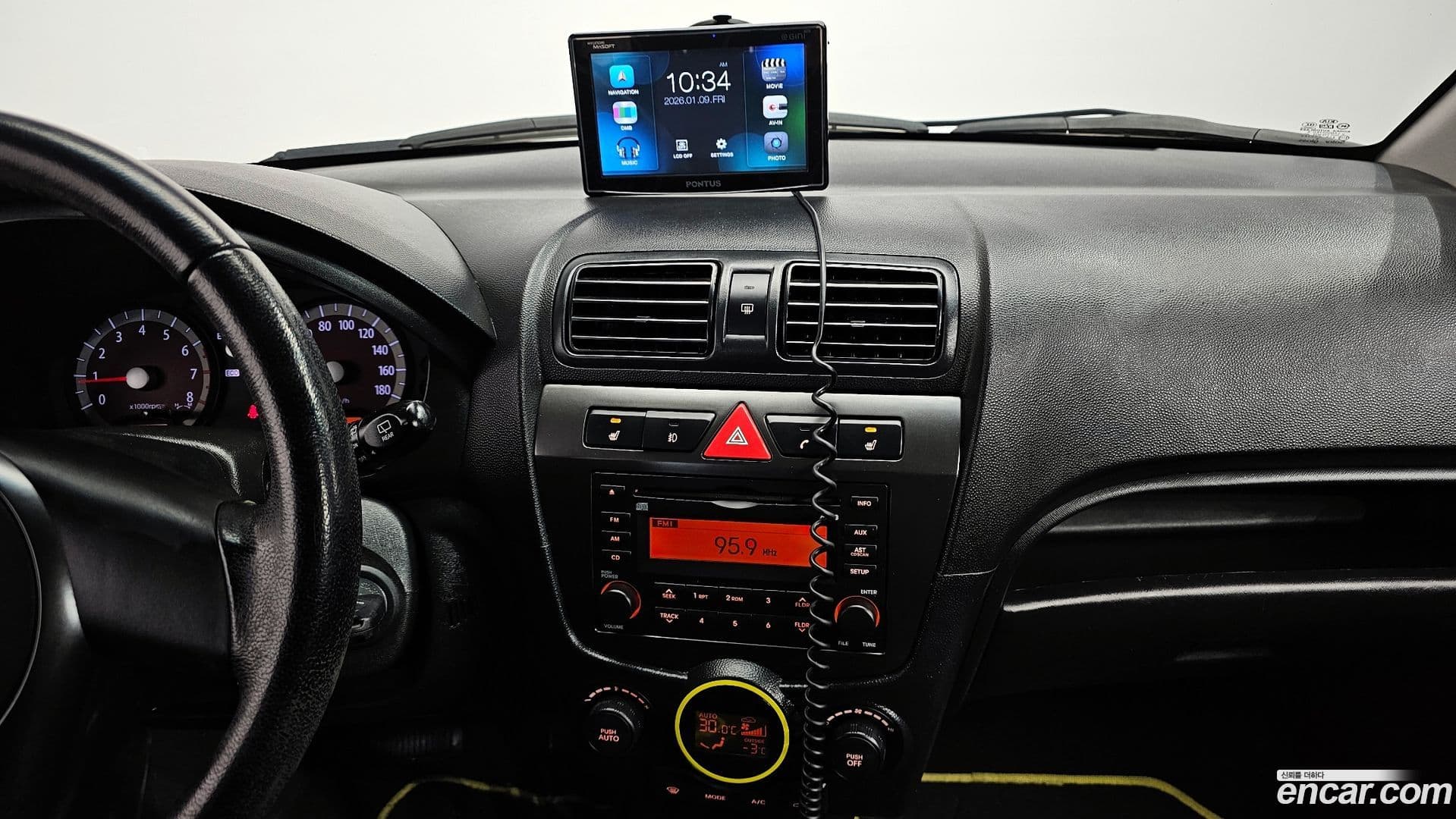 Main__Slider__Photo:morning Kia 2010.0-13