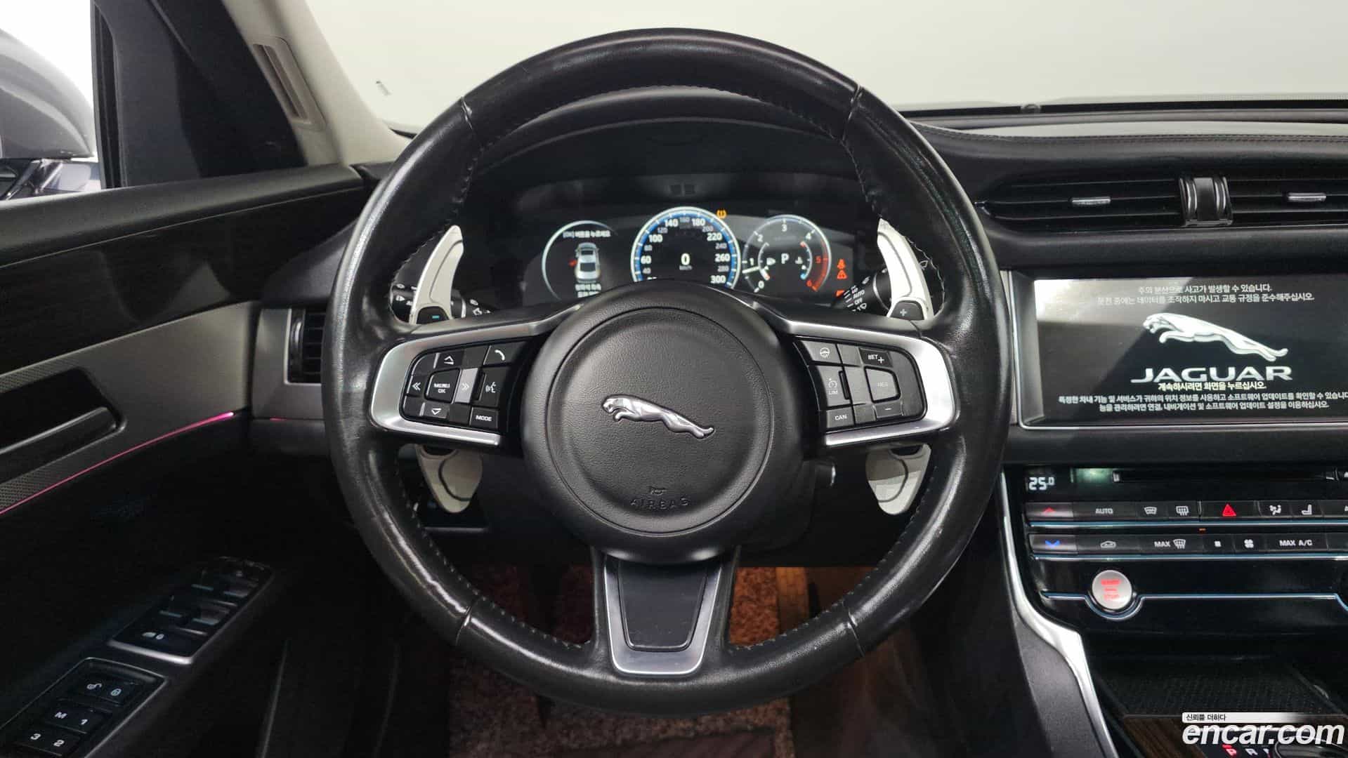 XF Jaguar 2018.7-OPTION-015