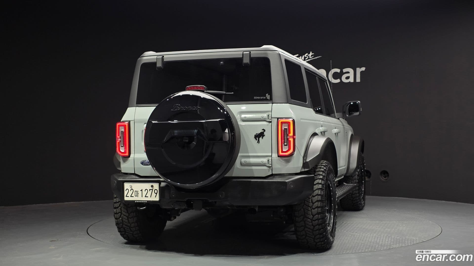 Main__Slider__Photo:Bronco Ford 2023.11-3