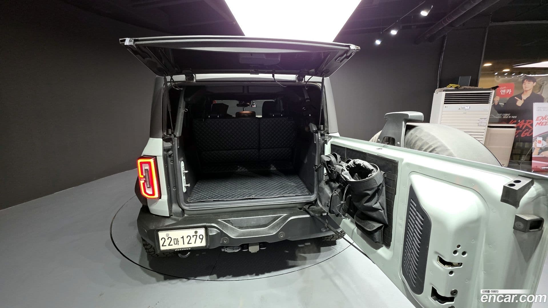 Main__Slider__Photo:Bronco Ford 2023.11-19