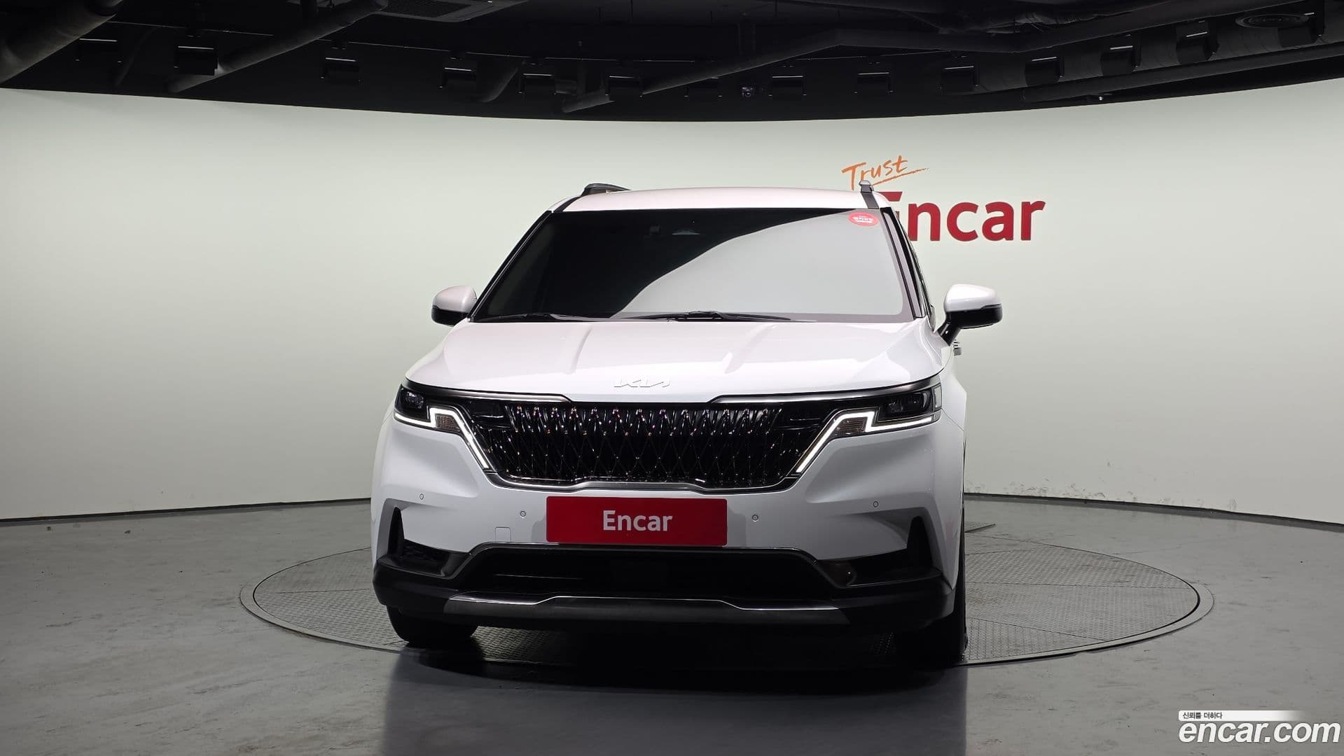 Main__Slider__Photo:Canival Kia 2023.1-2