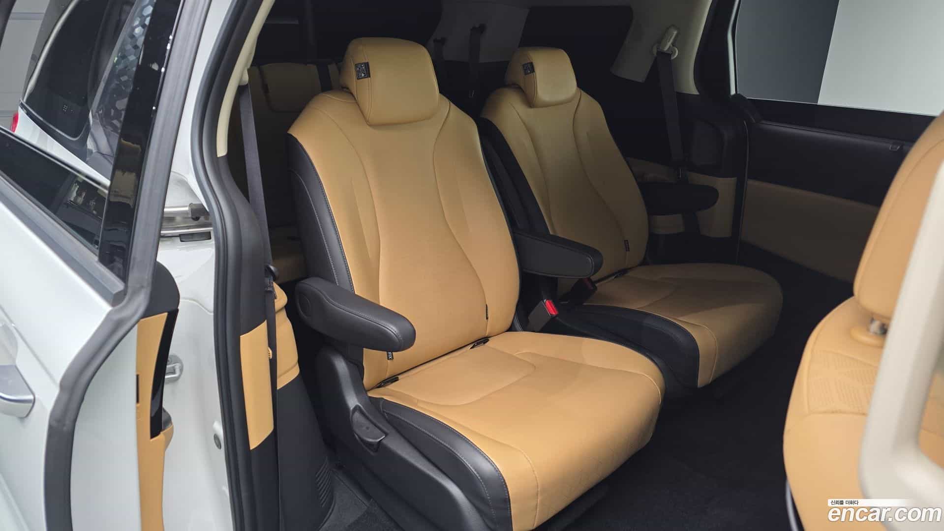 Canival Kia 2023.1-OPTION-016