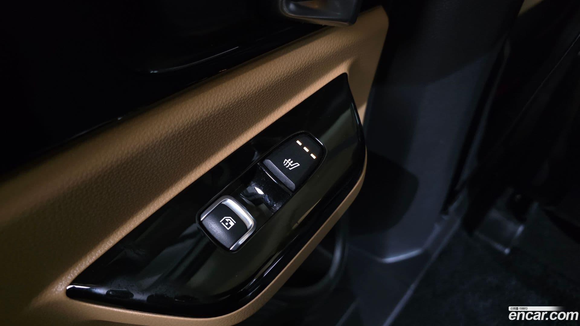 Main__Slider__Photo:Canival Kia 2023.1-17