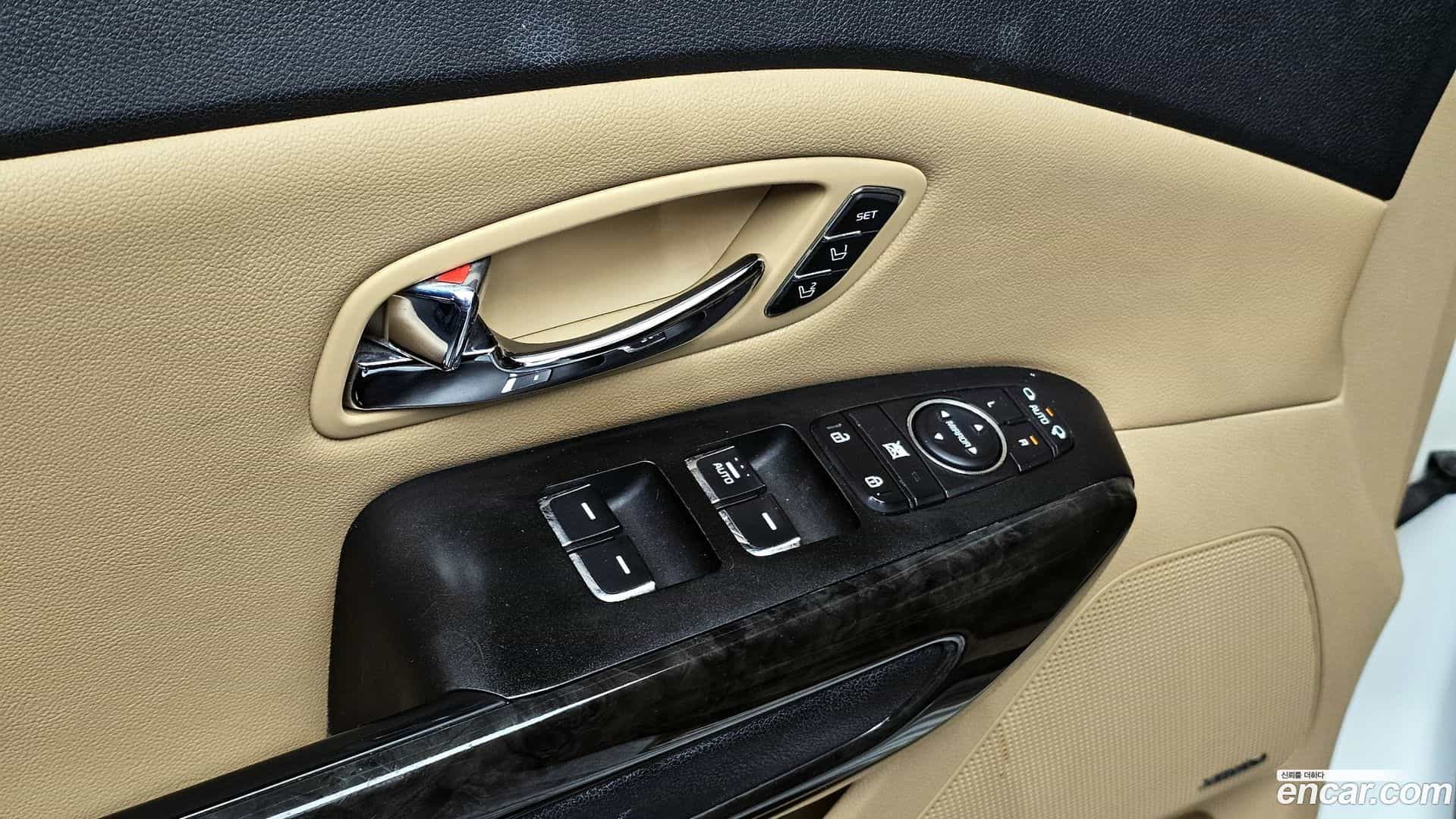 Canival Kia 2020.6-OPTION-022