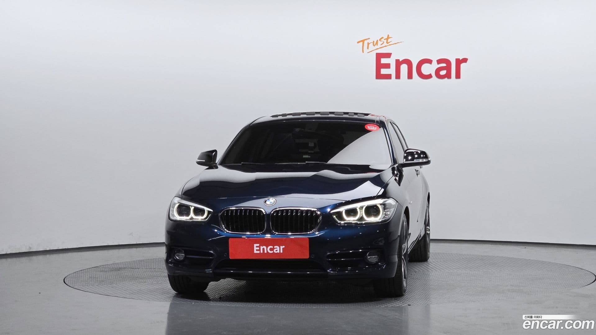 Main__Slider__Photo:1-Series BMW 2016.11-2