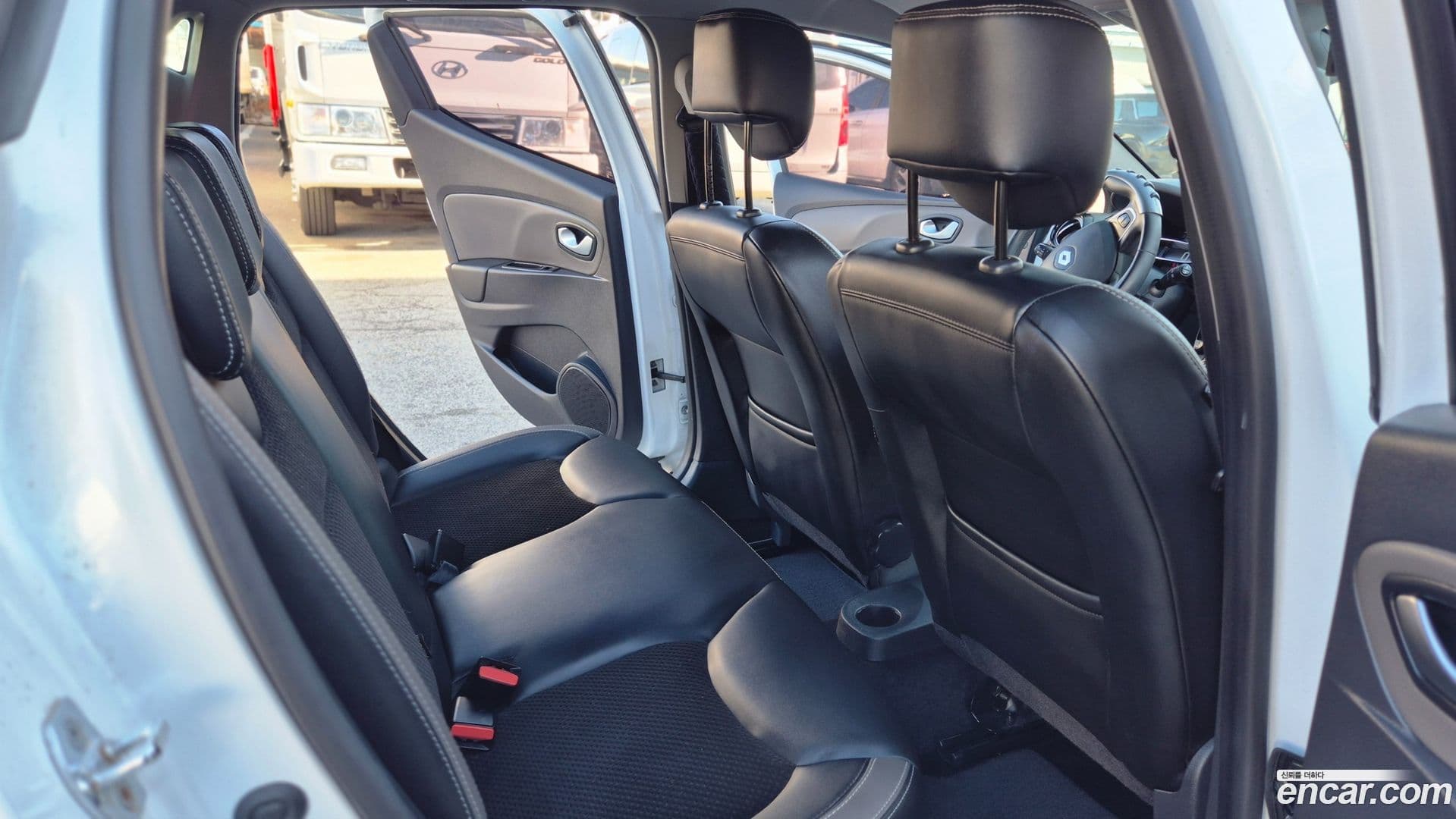 Main__Slider__Photo:Cilo Renault-KoreaSamsung 2018.7-11