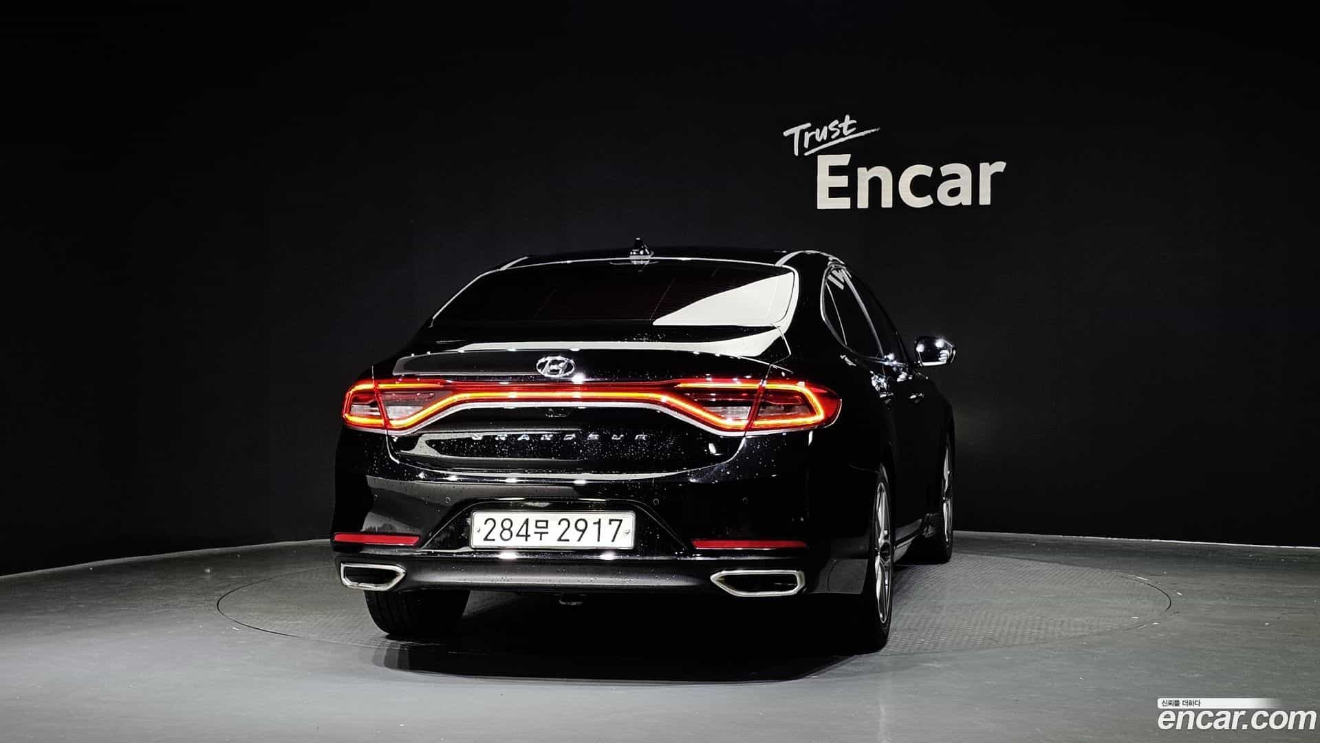 Grandeur Hyundai 2017.10-OUTER-004