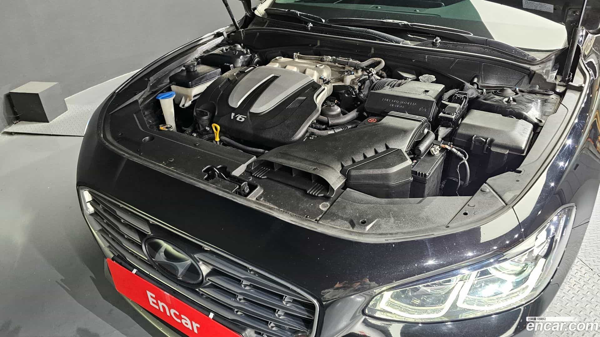 Grandeur Hyundai 2017.10-INNER-006