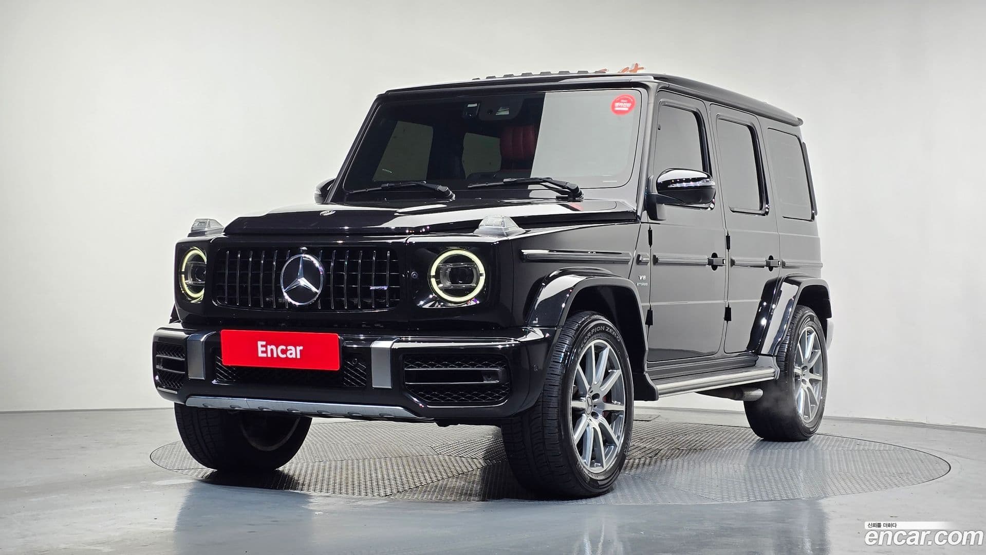 Main__Slider__Photo:G-Class Mercedes-Benz 2020.8-0