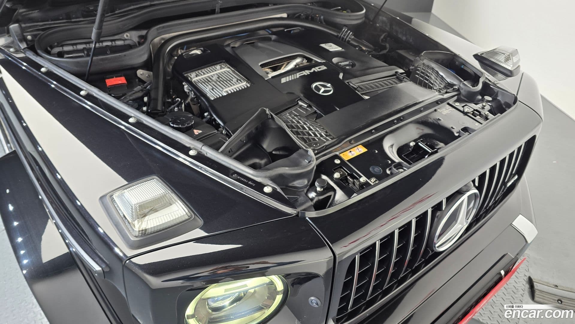 Main__Slider__Photo:G-Class Mercedes-Benz 2020.8-5