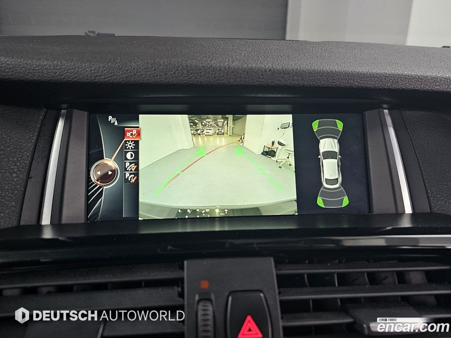 Main__Slider__Photo:X4 BMW 2016.2-14