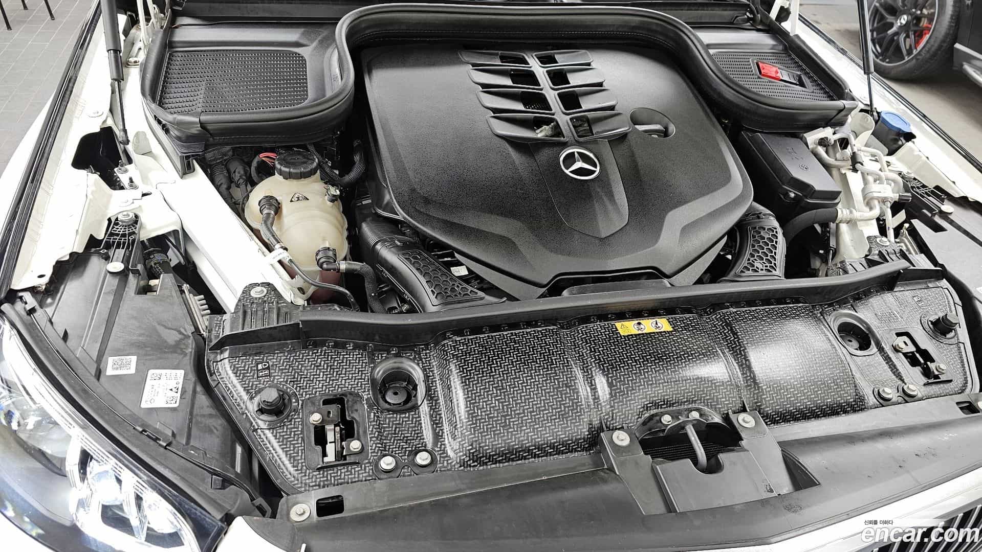 GLS-Class Mercedes-Benz 2021.10-INNER-006