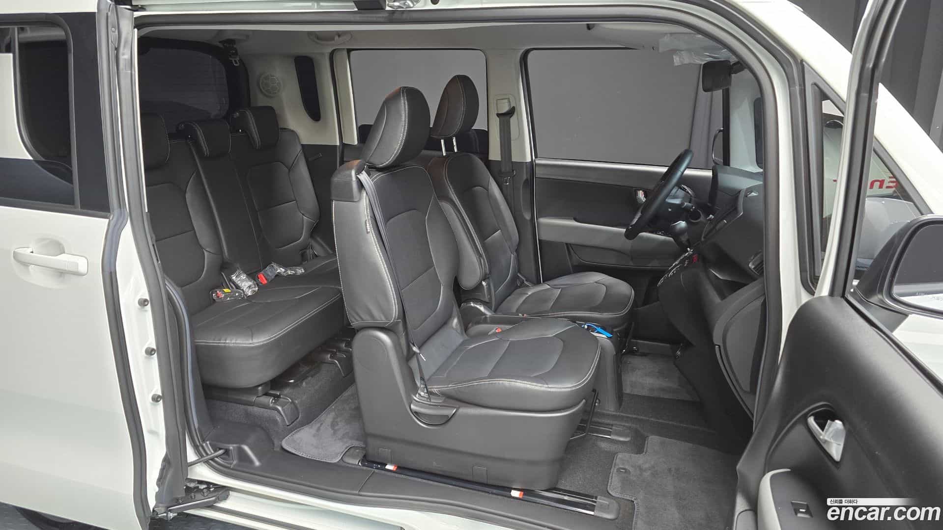 RAY Kia 2023.9-OPTION-016