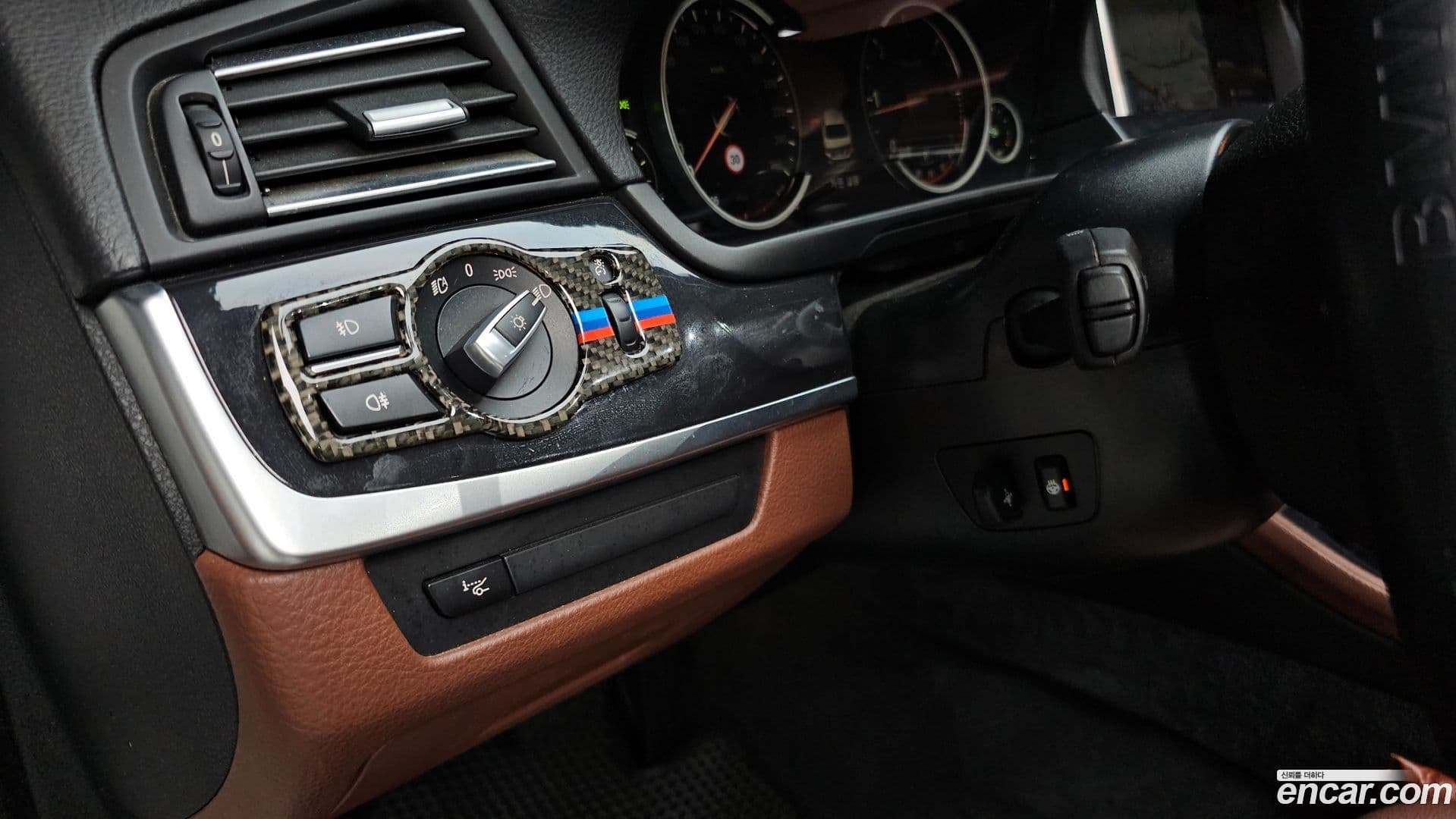 Main__Slider__Photo:5-Series BMW 2015.8-17