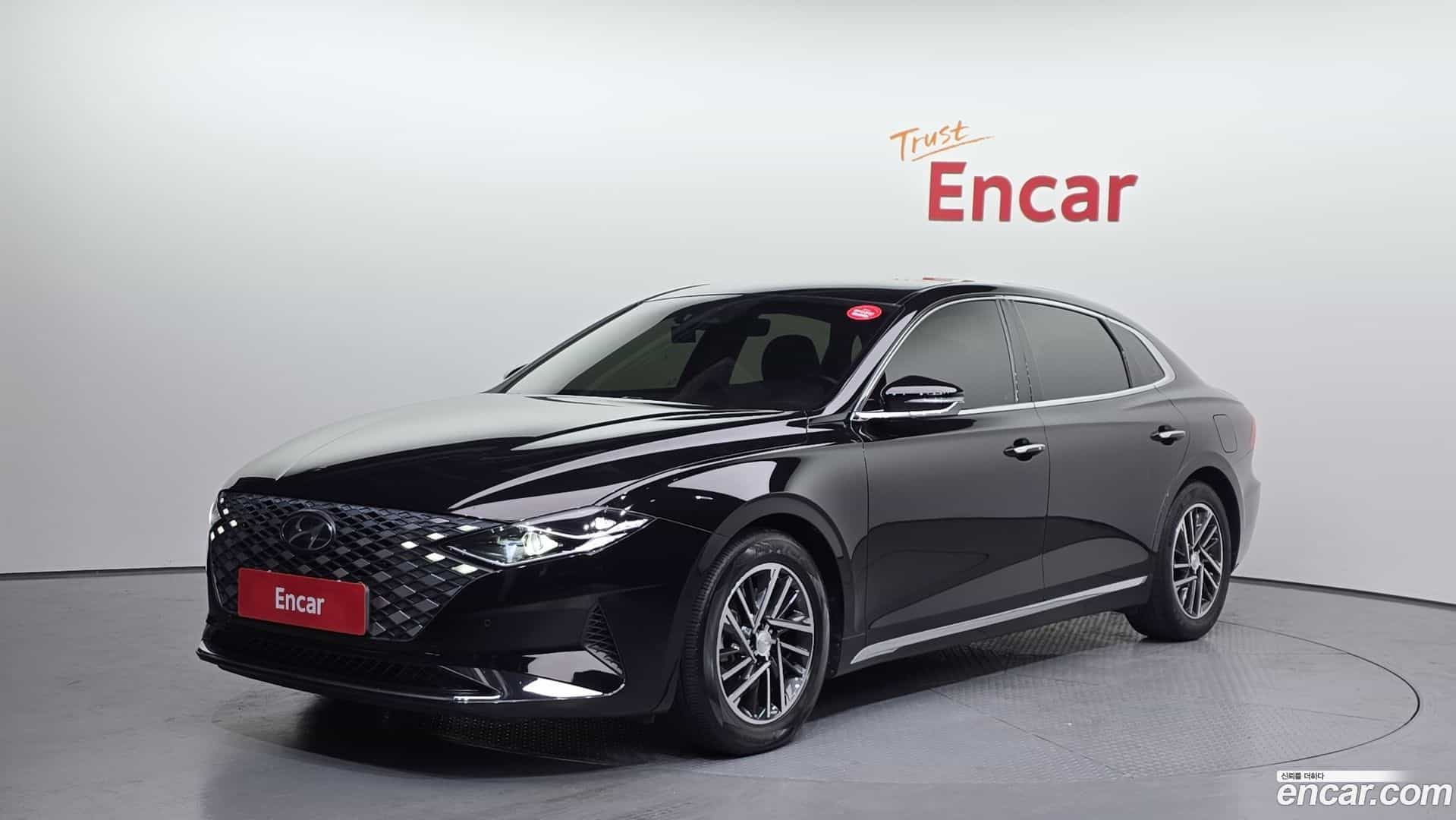 Grandeur Hyundai 2020.10-OUTER-001