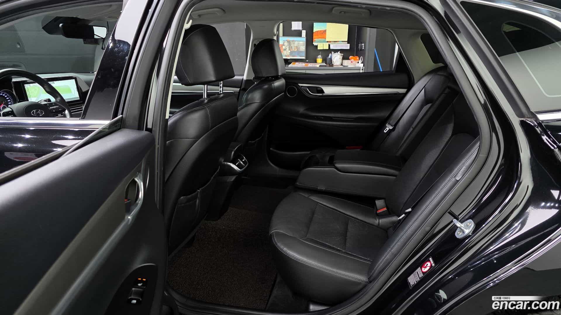 Grandeur Hyundai 2020.10-OPTION-024