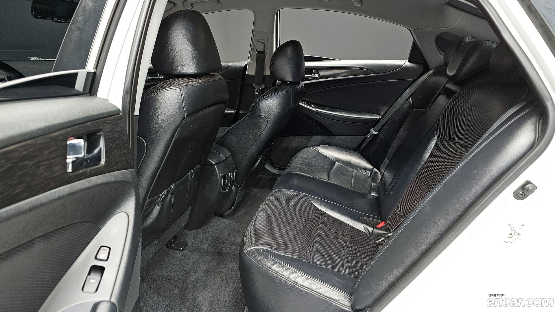 Main__Slider__Photo:Sonata Hyundai 2013.6-11