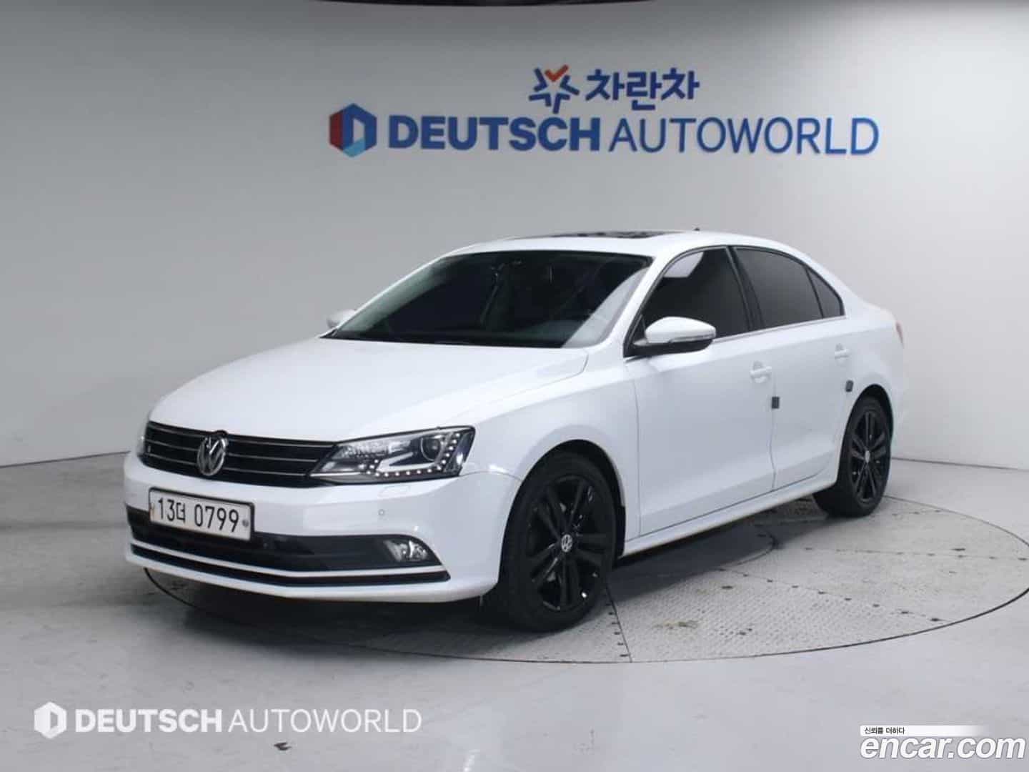 Jetta Volkswagen 2015.10-OUTER-001