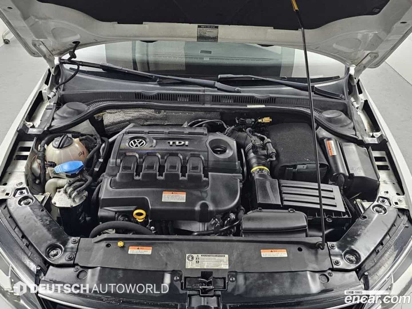 Jetta Volkswagen 2015.10-INNER-006