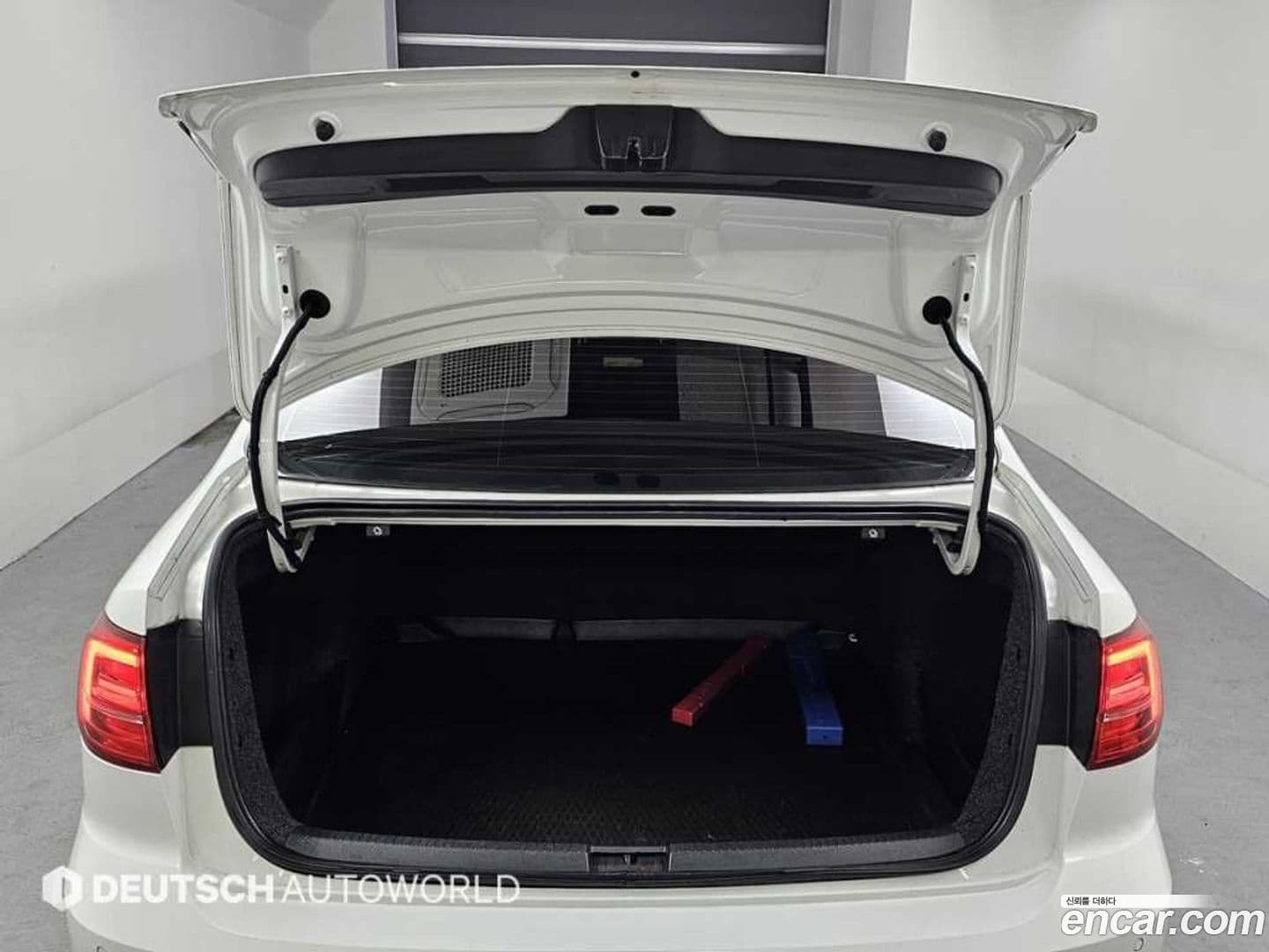 Main__Slider__Photo:Jetta Volkswagen 2015.10-19