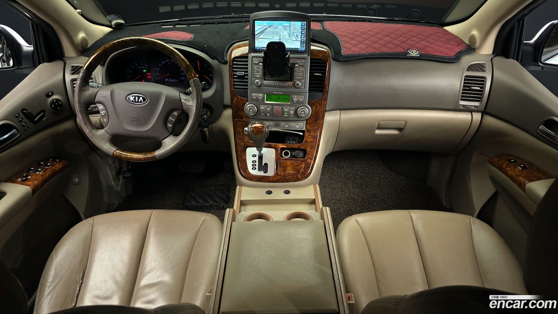 Main__Slider__Photo:Canival Kia 2012.3-6