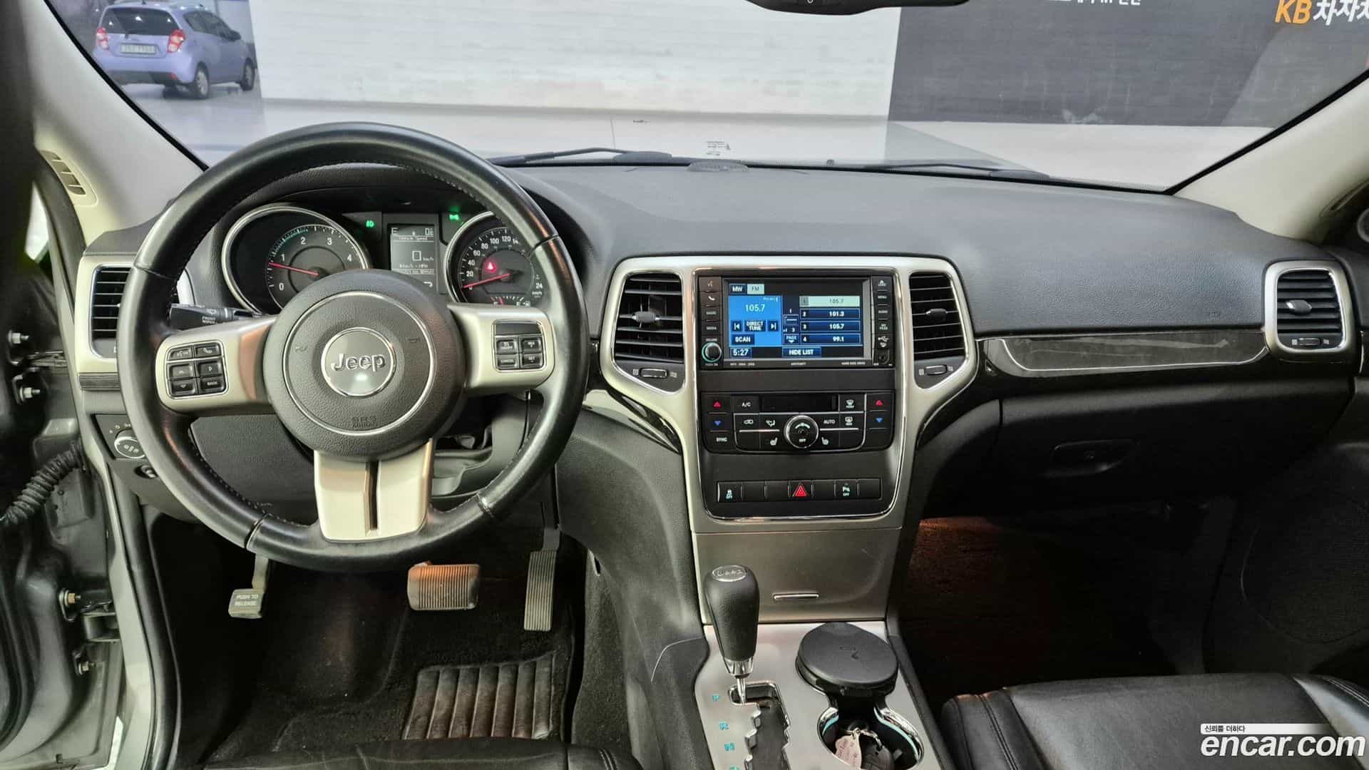 Cherokee Jeep 2011.9-INNER-007