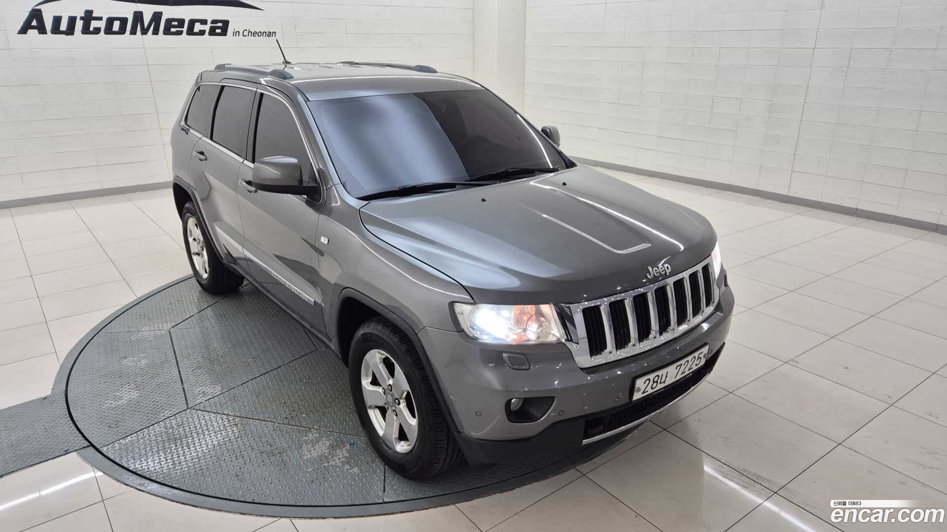 Cherokee Jeep 2011.9-OPTION-021