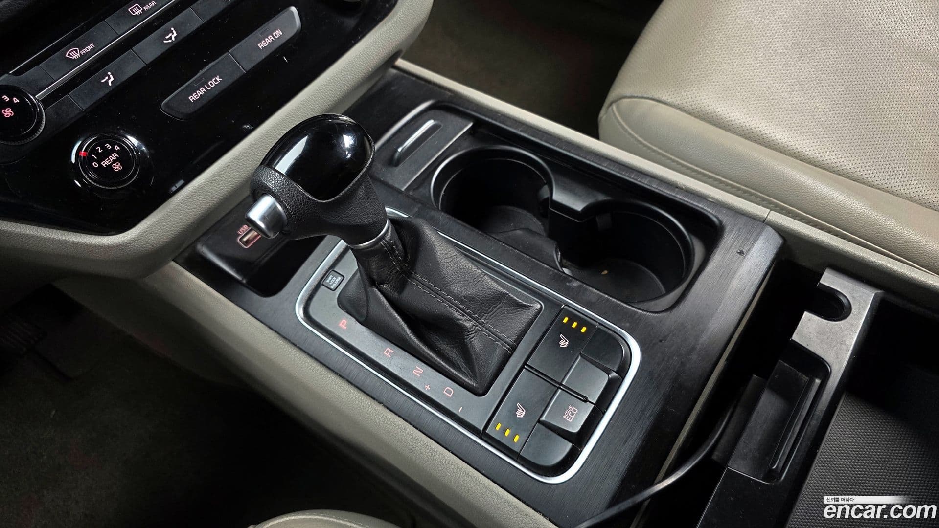 Main__Slider__Photo:Canival Kia 2014.7-8