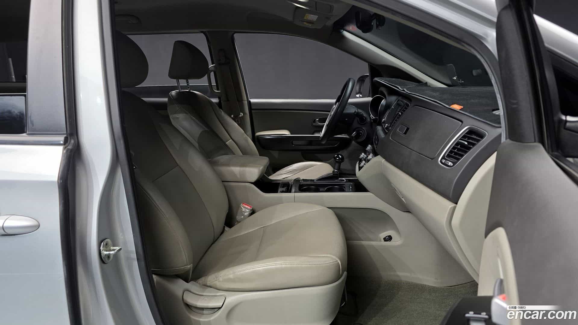 Canival Kia 2014.7-OPTION-015