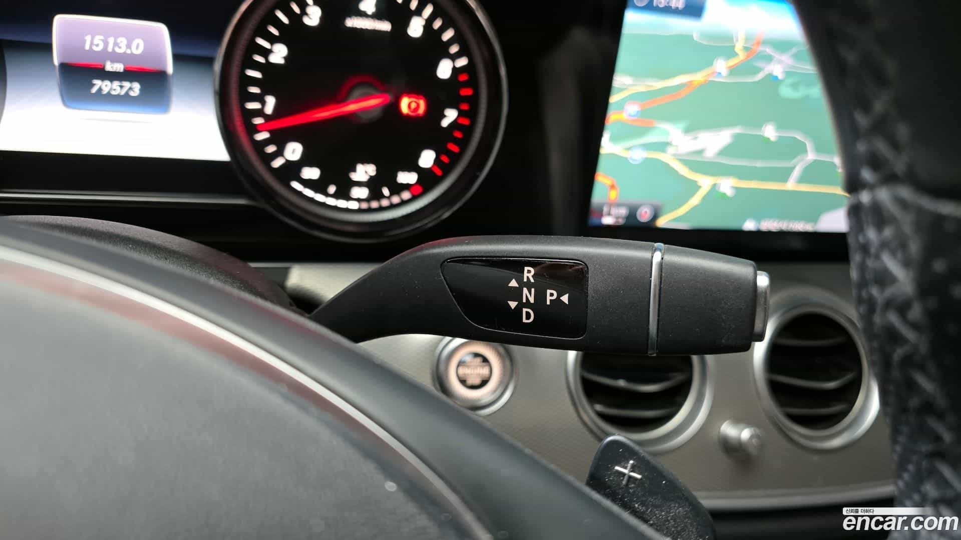 E-Class Mercedes-Benz 2017.1-INNER-009