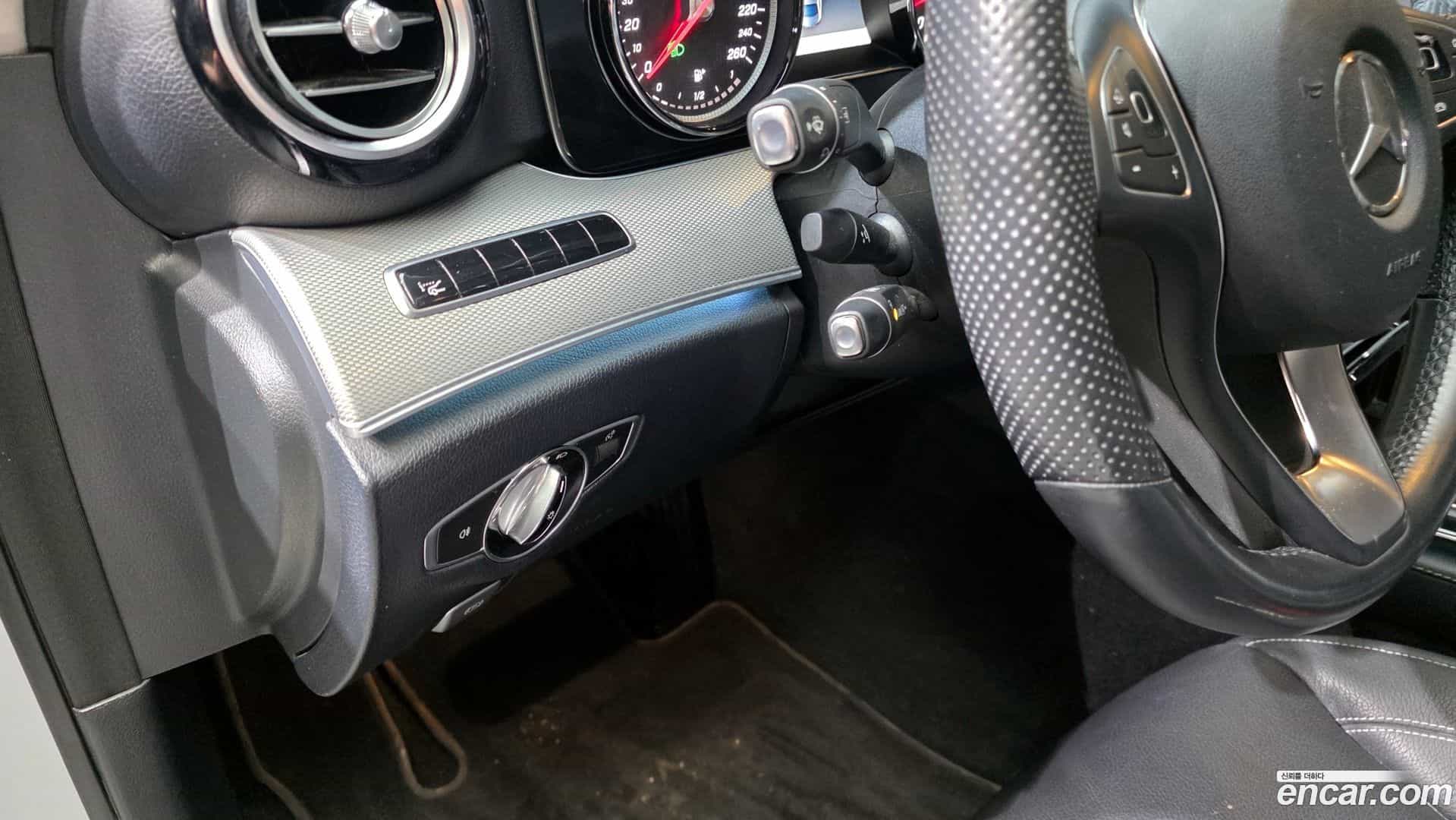 E-Class Mercedes-Benz 2017.1-OPTION-019