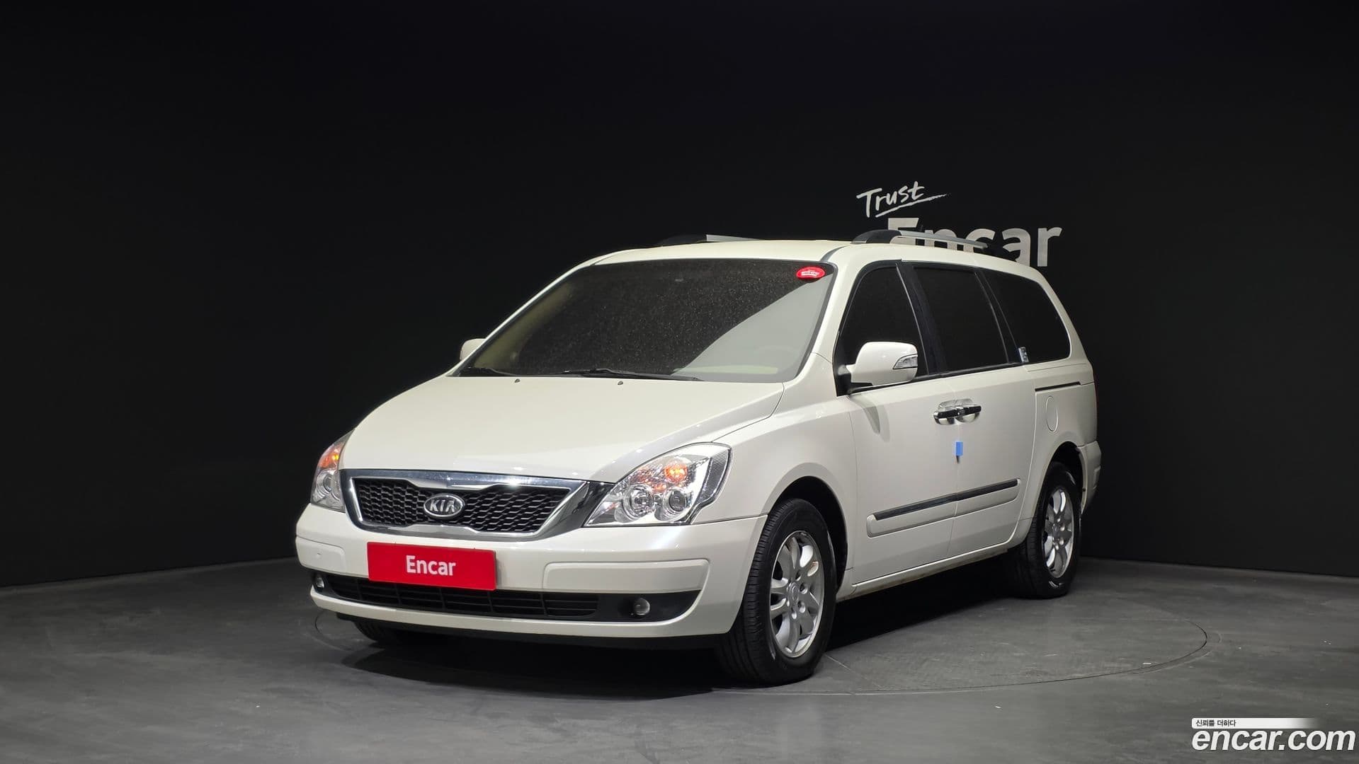 Main__Slider__Photo:Canival Kia 2011.7-0