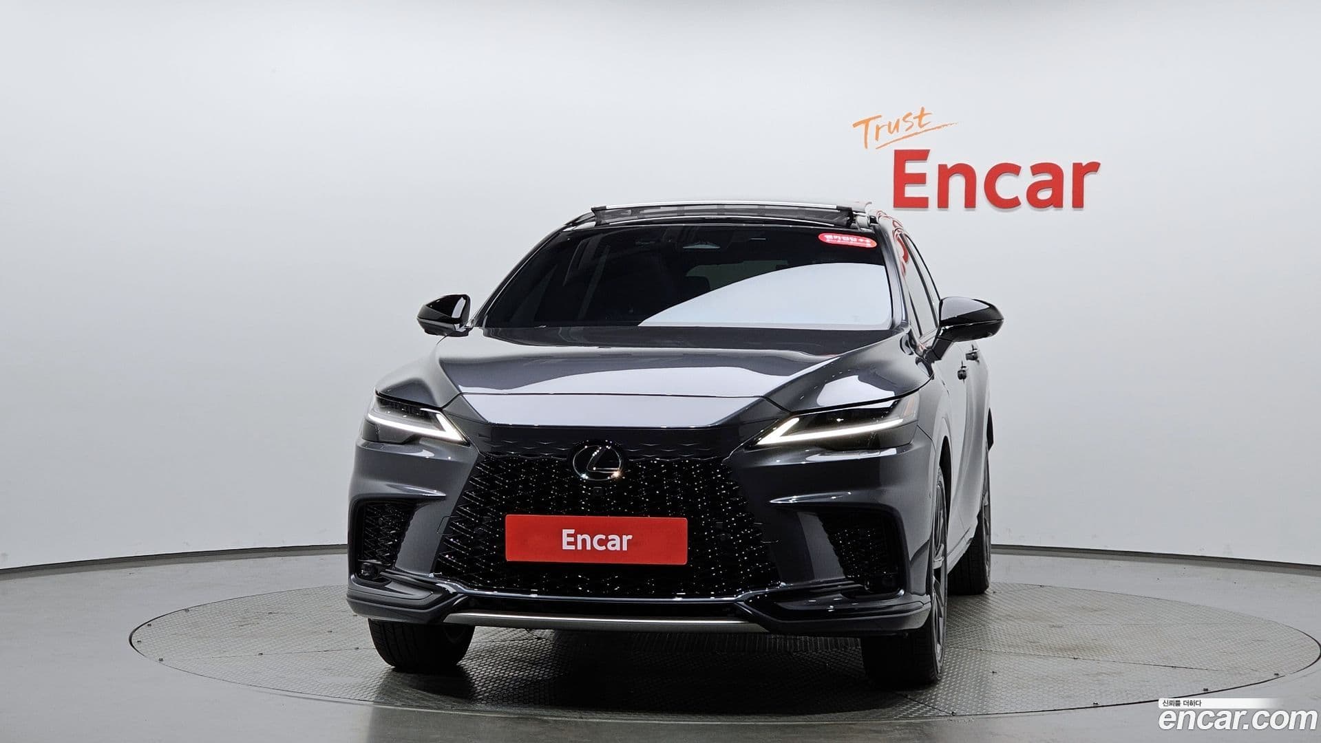 Main__Slider__Photo:RX Lexus 2023.9-2