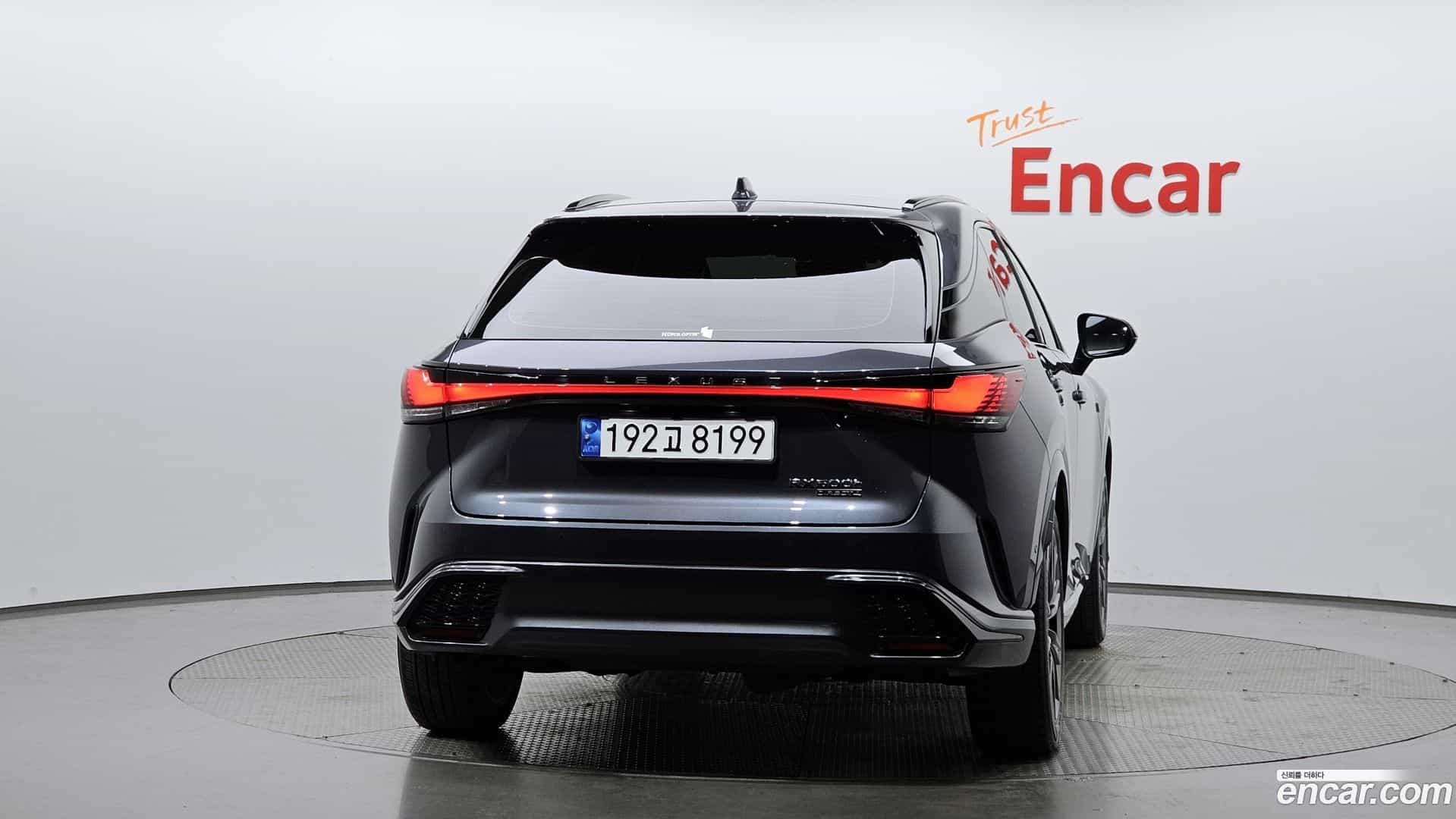 RX Lexus 2023.9-OUTER-004