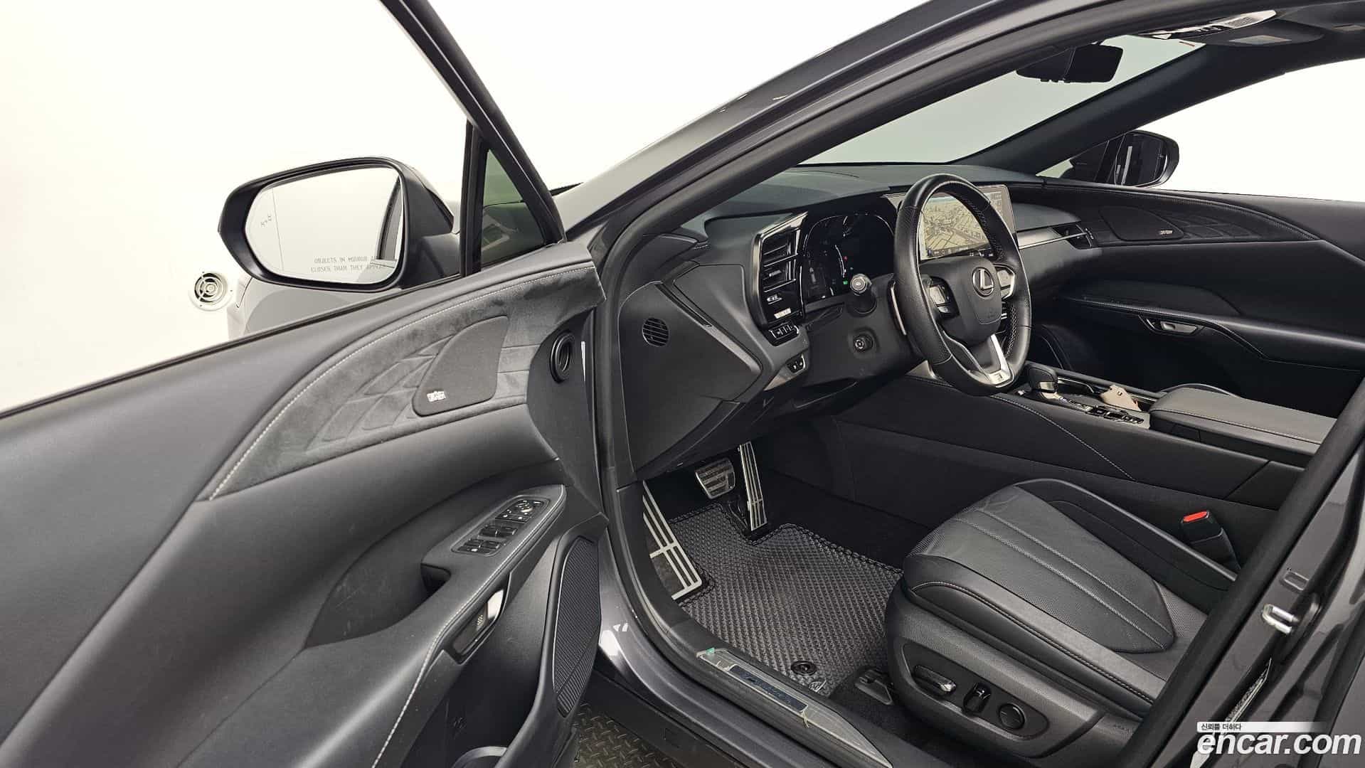 RX Lexus 2023.9-INNER-010