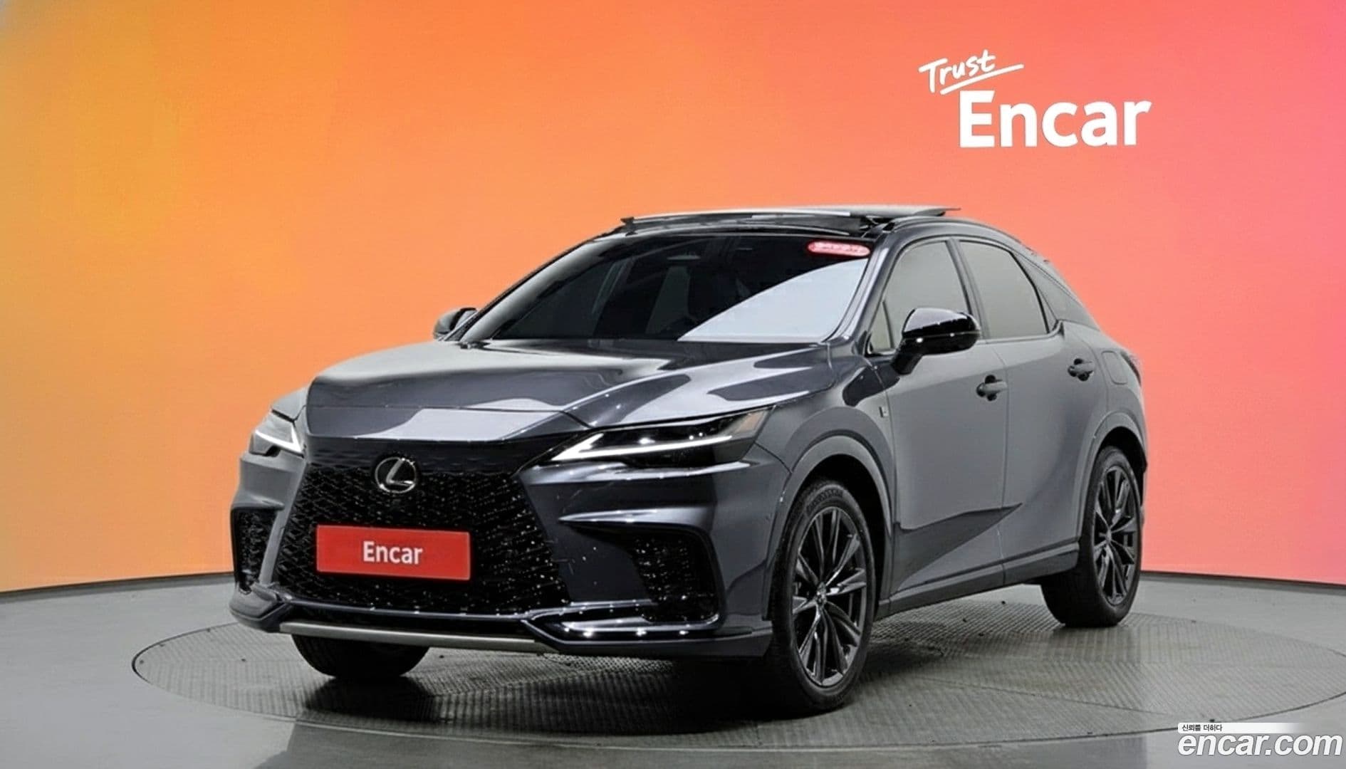 Main__Slider__Photo:RX Lexus 2023.9-0