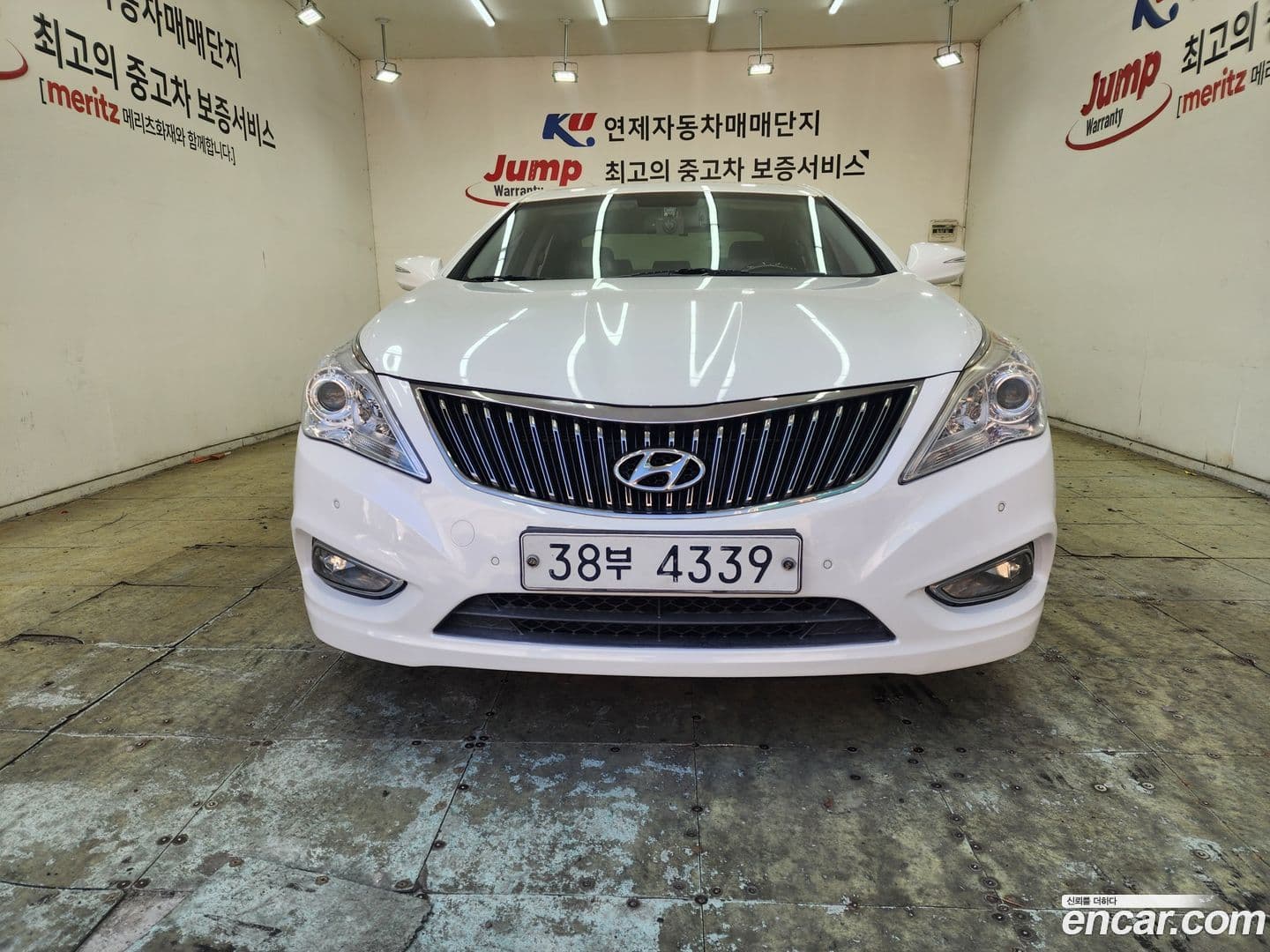 Main__Slider__Photo:Grandeur Hyundai 2013.0-1