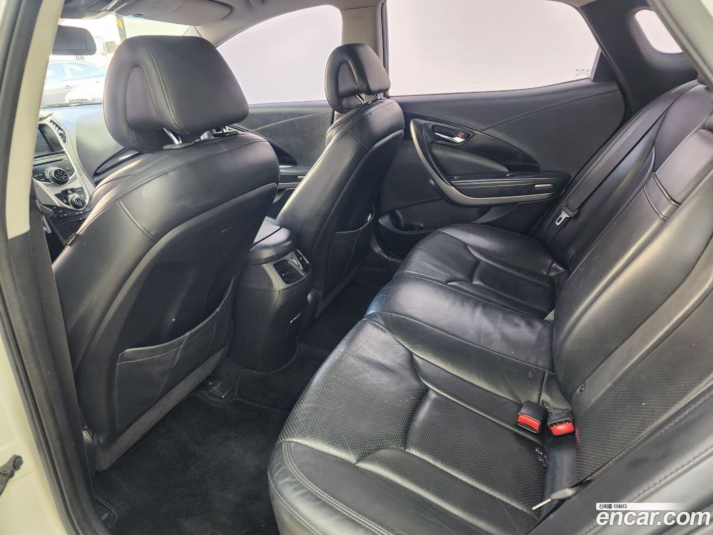 Main__Slider__Photo:Grandeur Hyundai 2013.0-13