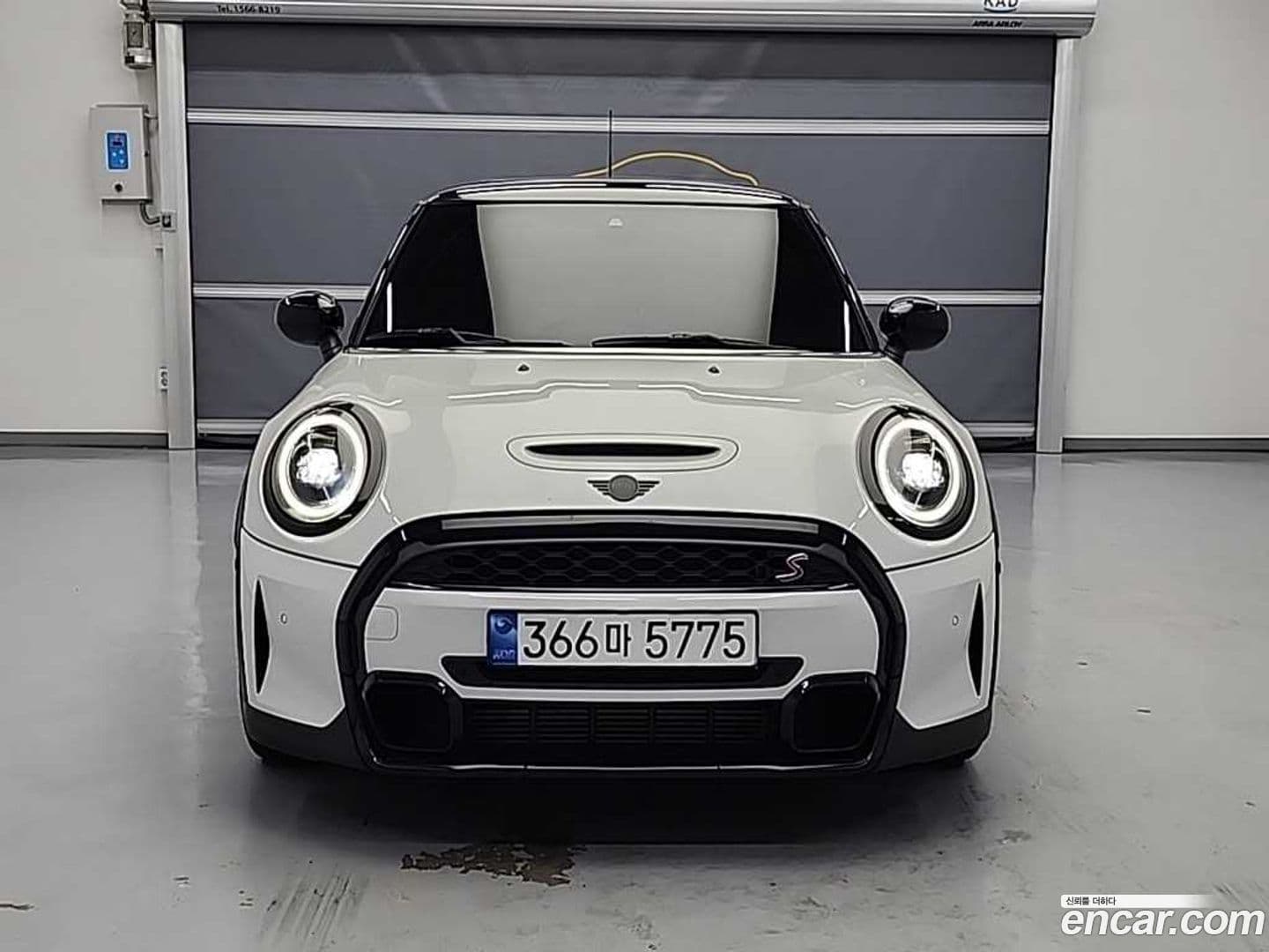 Main__Slider__Photo:Cooper Mini 2023.5-1