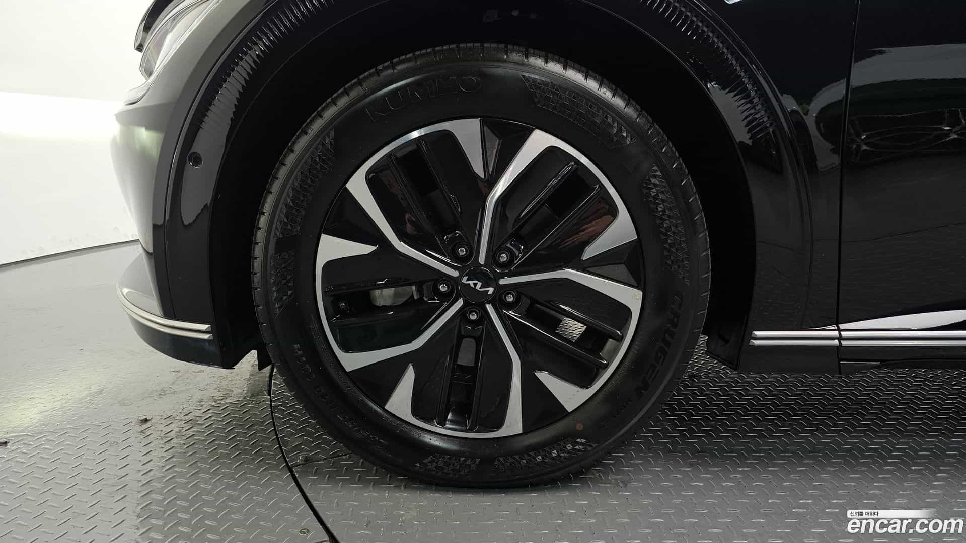 EV6 Kia 2022.10-OUTER-005