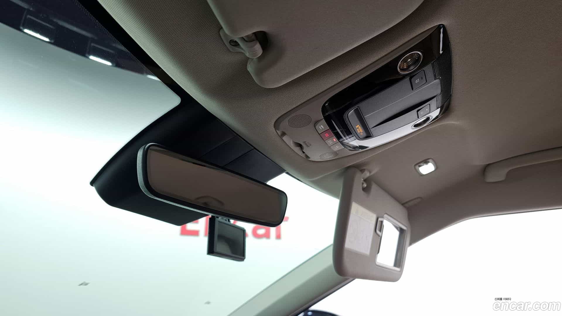 EV6 Kia 2022.10-OPTION-024