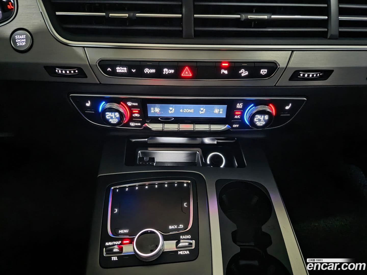 Main__Slider__Photo:Q7 Audi 2019.8-13