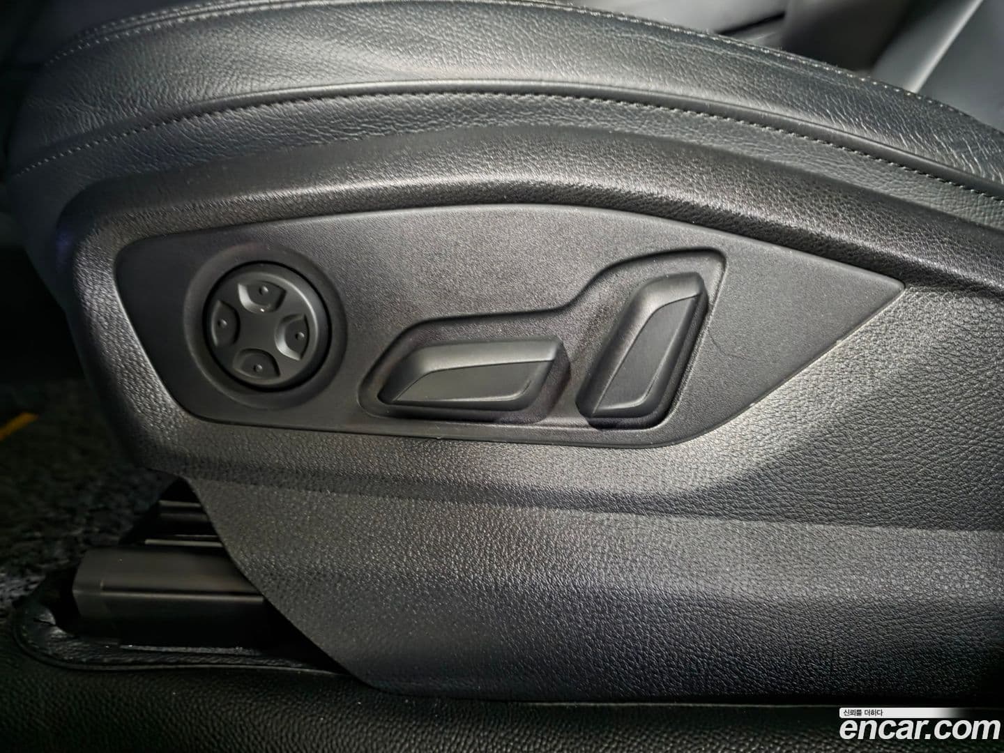 Main__Slider__Photo:Q7 Audi 2019.8-17