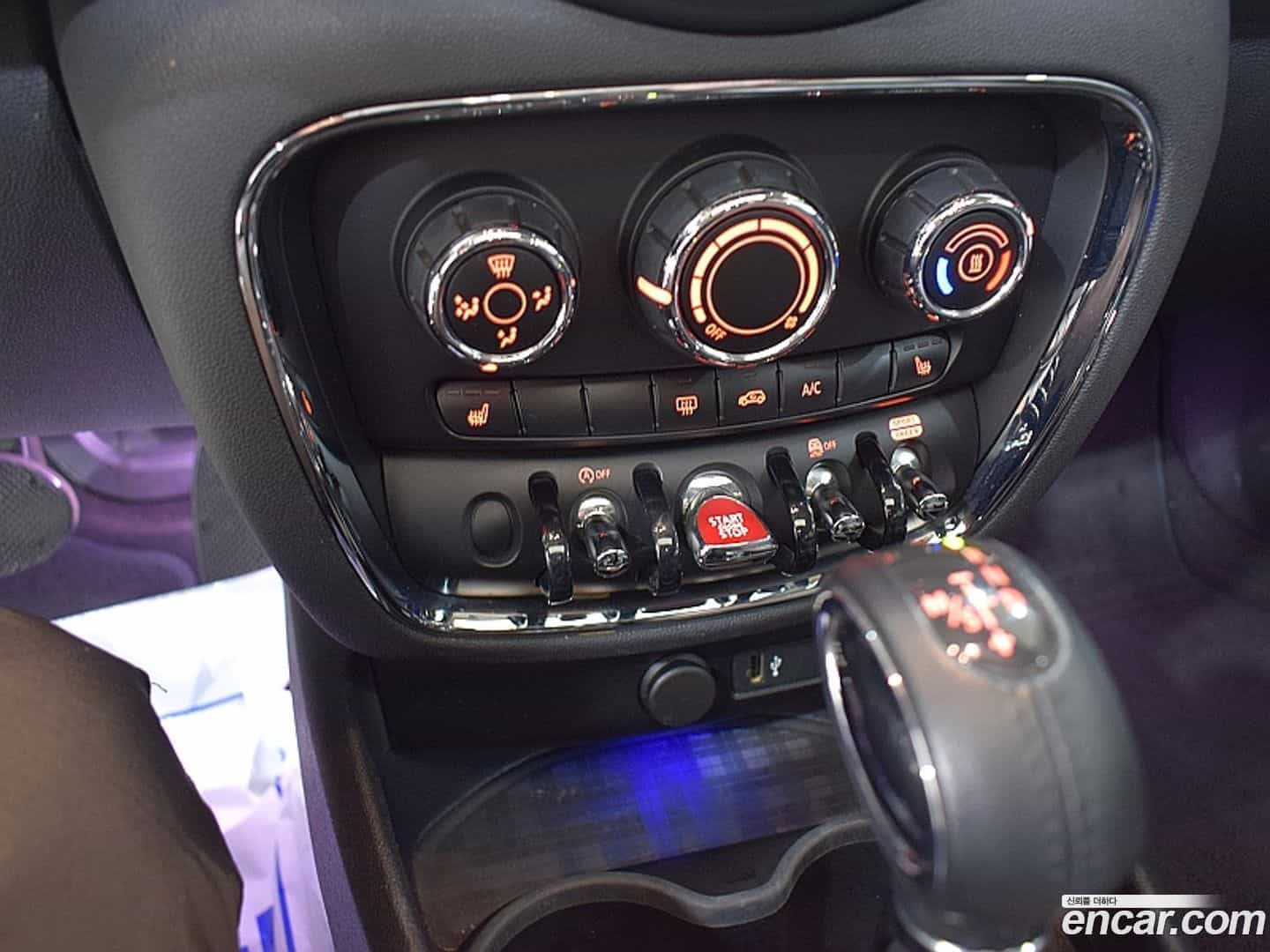 Clubman Mini 2018.6-OPTION-018