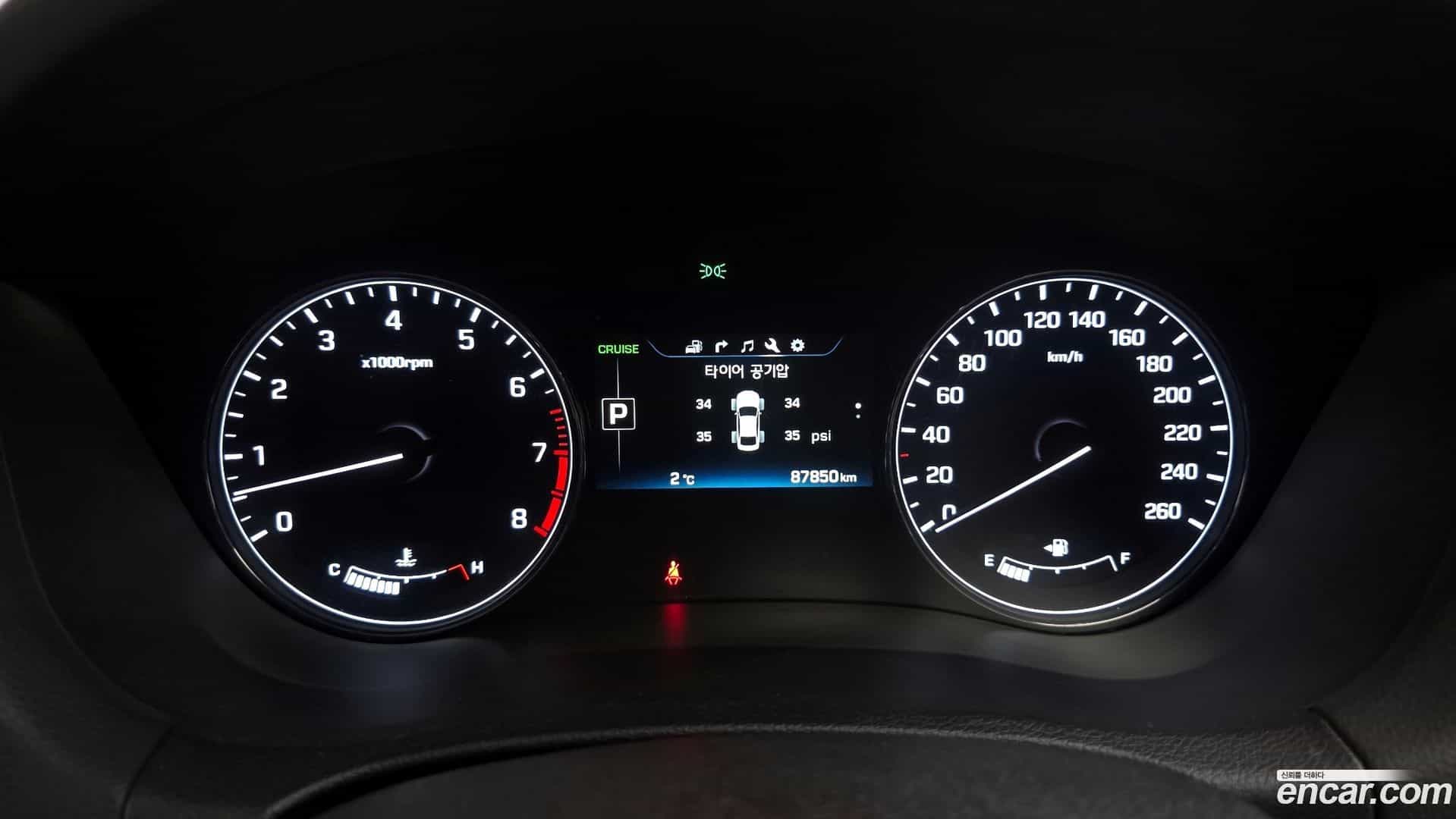 Genesis Hyundai 2014.10-INNER-008