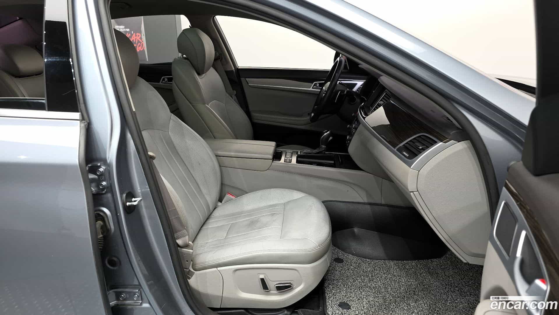 Genesis Hyundai 2014.10-OPTION-015