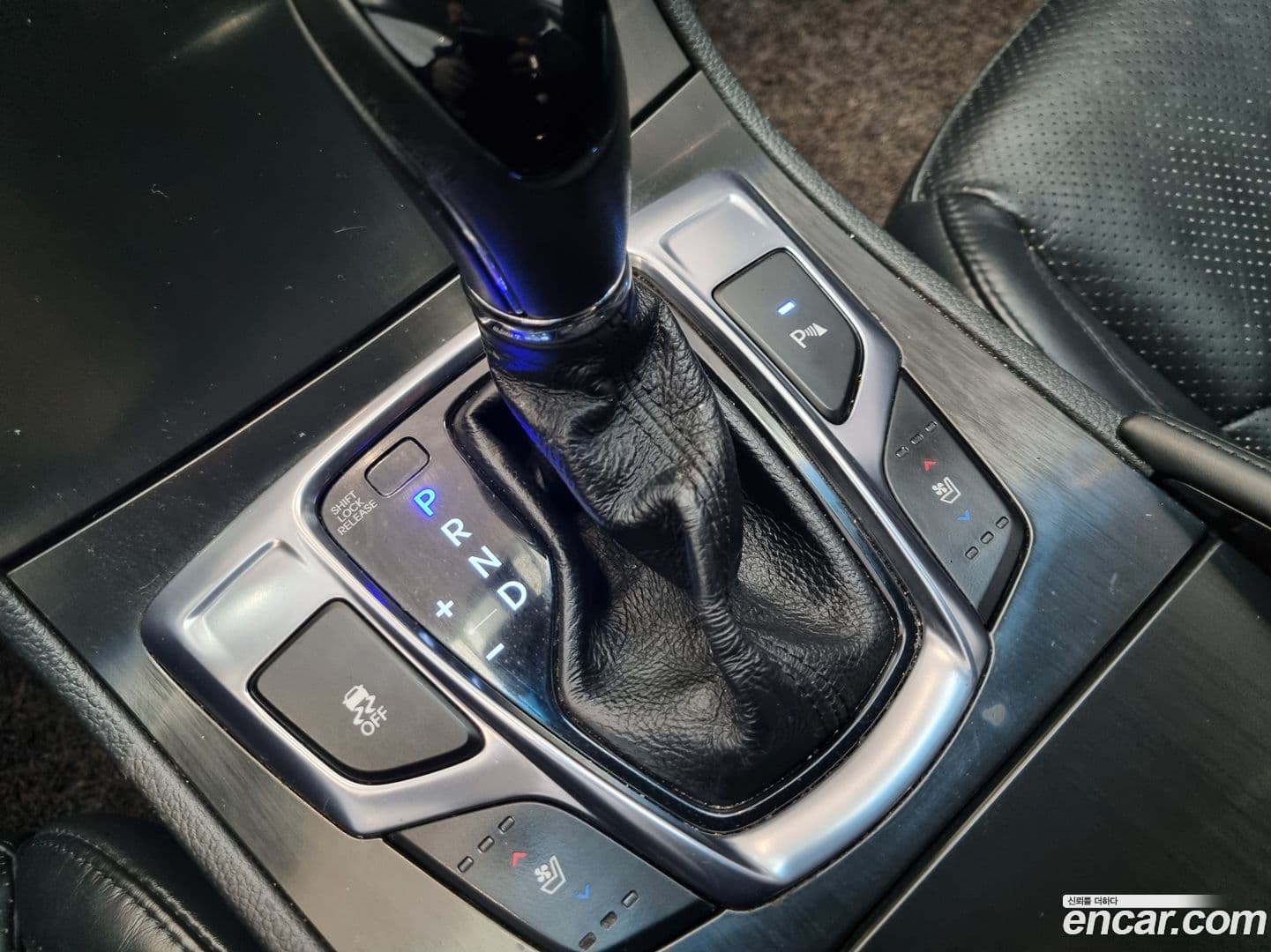 Main__Slider__Photo:Grandeur Hyundai 2015.9-9