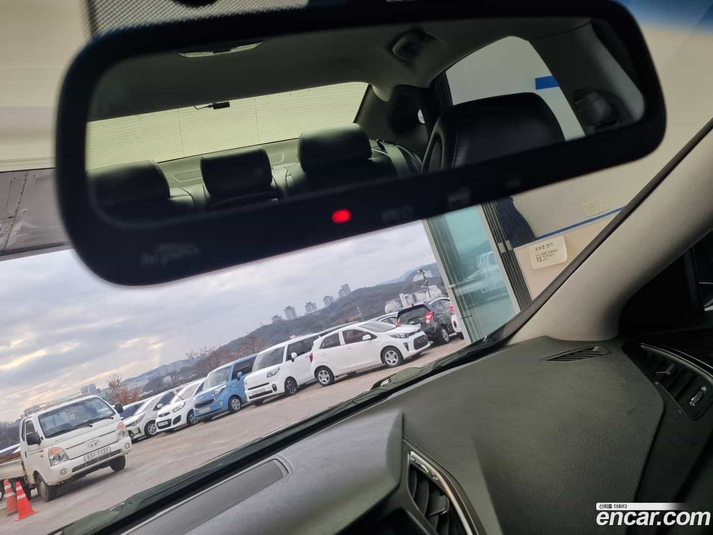 Grandeur Hyundai 2015.9-OPTION-019